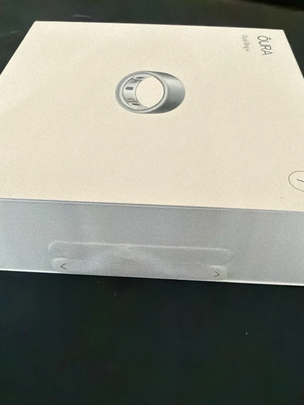 Oura Ring 4 Silver Smart Wellness Ring